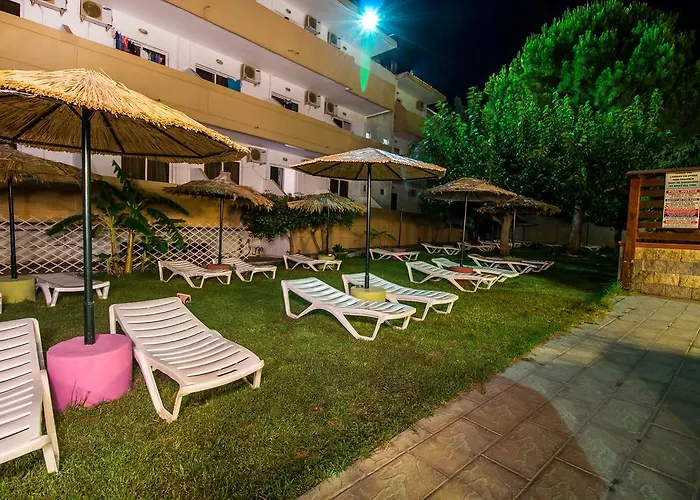 Achousa Hotel