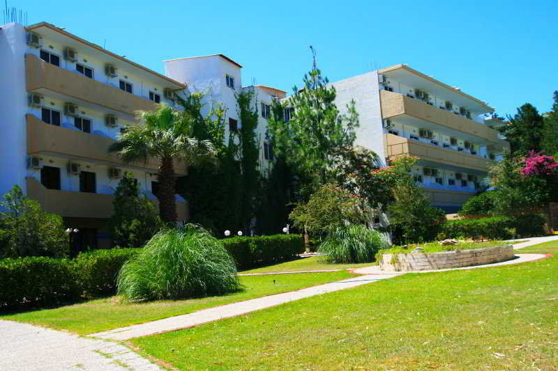 Aparthotel Achousa